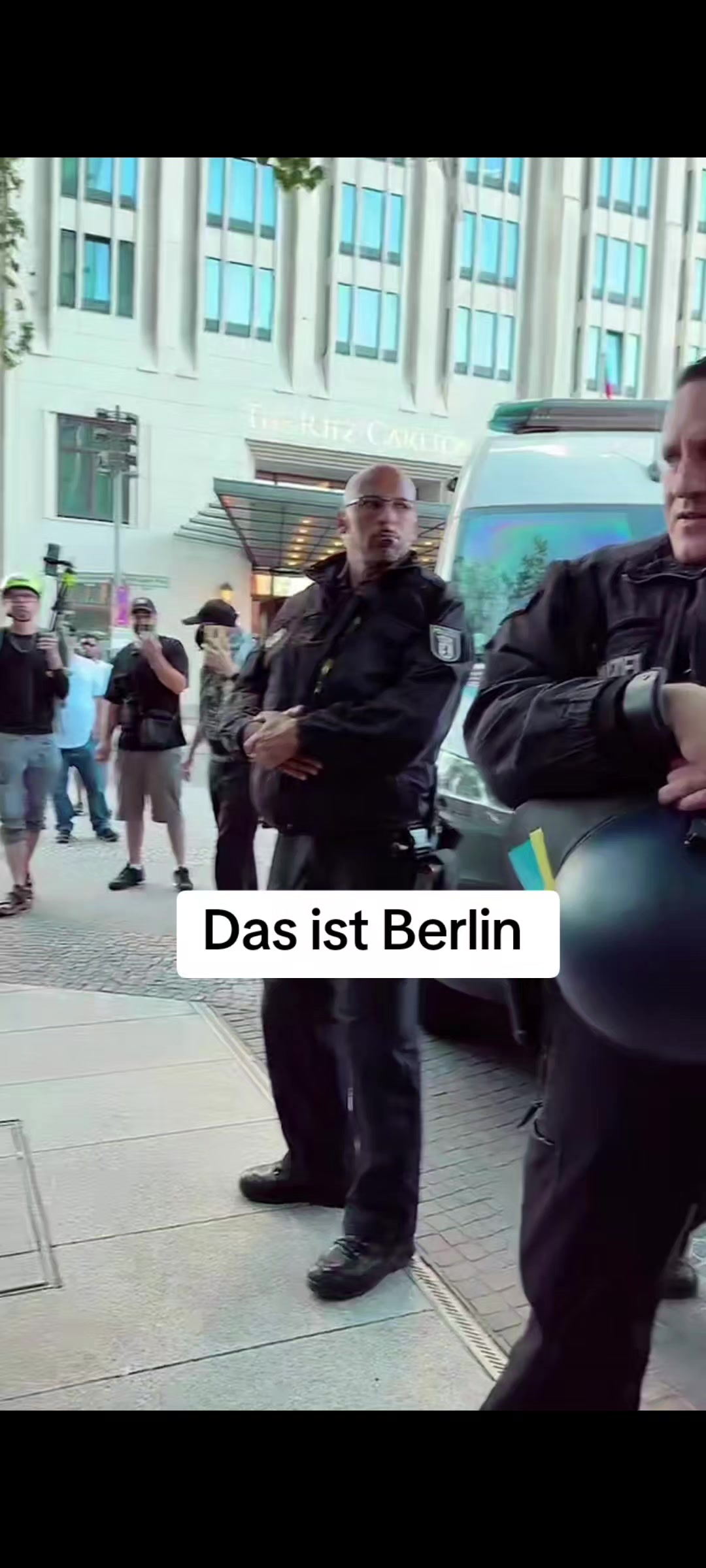 @jetztlive