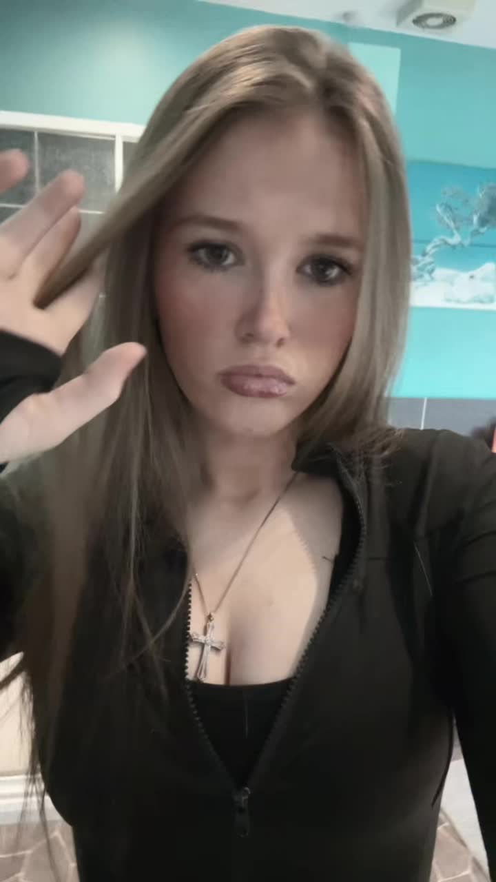 @Elektraprivagain