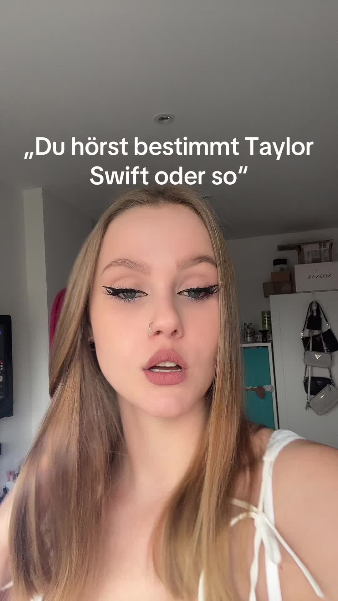 @Angelina