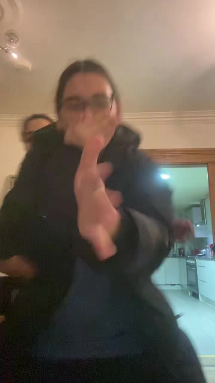 @s3zzyy