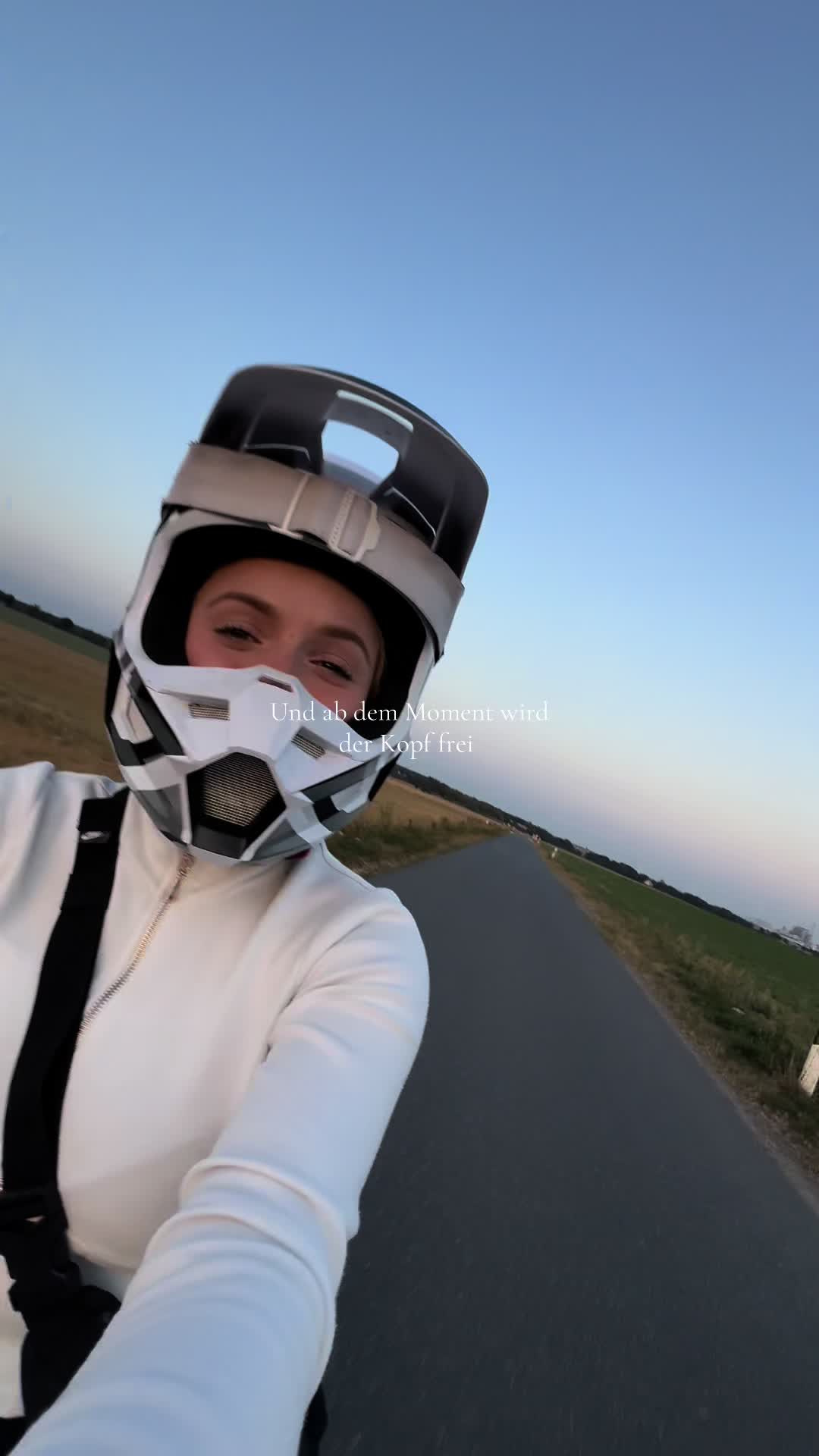 @laura.mrixx