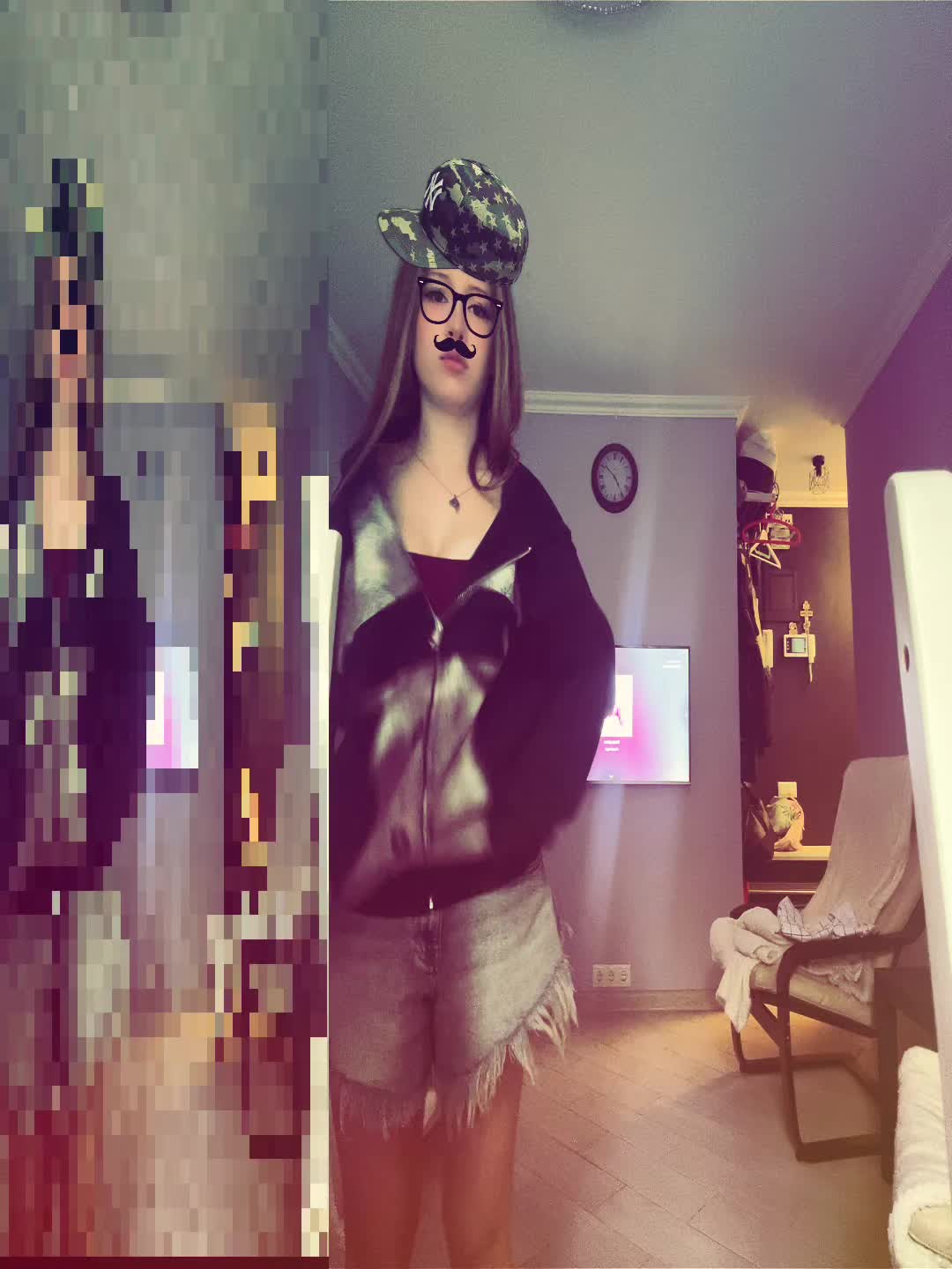 @🖤