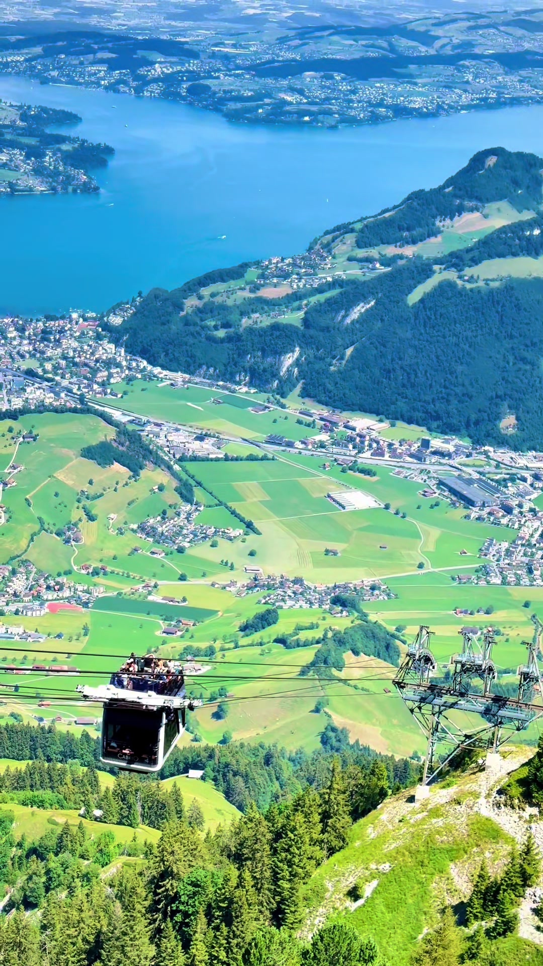 @Swiss_Vibe 🇨🇭