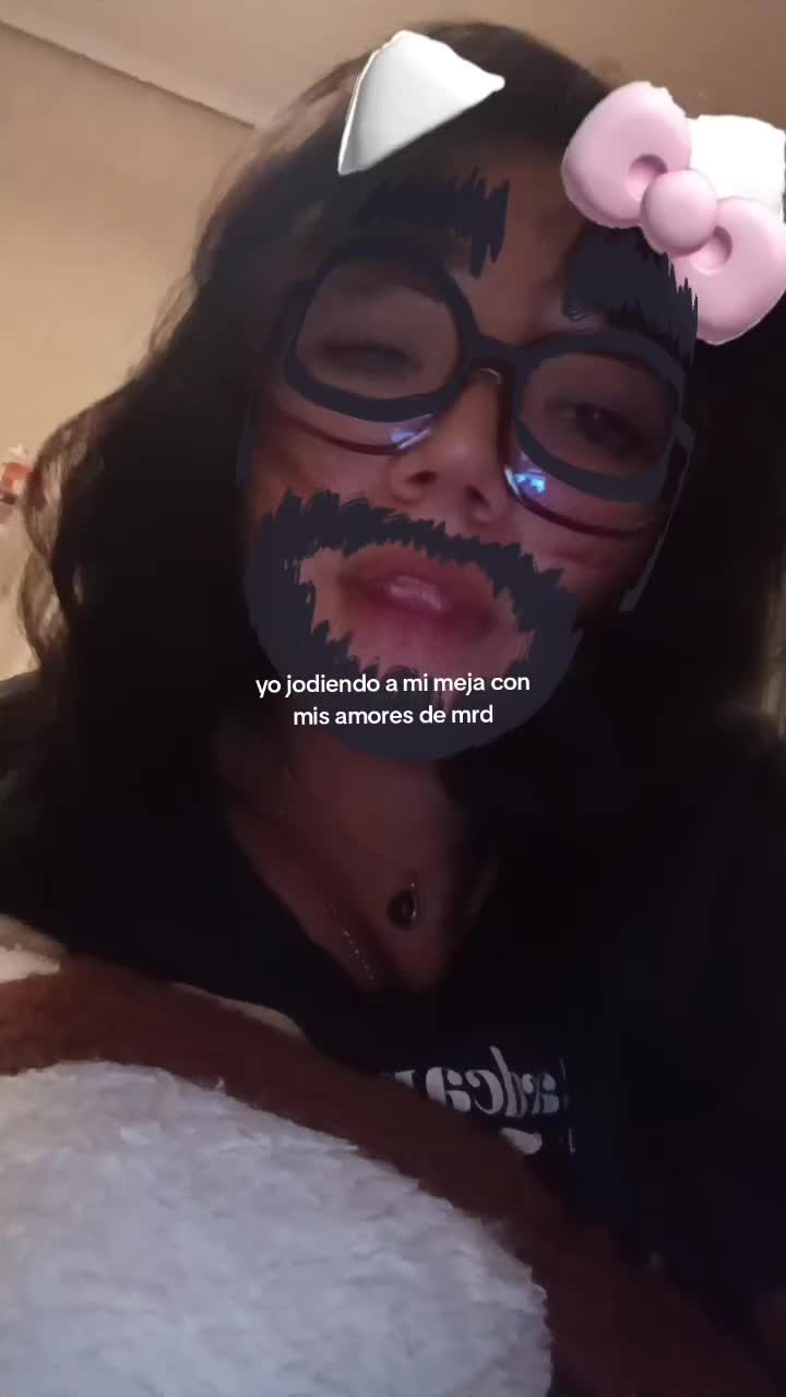 @leonela<3