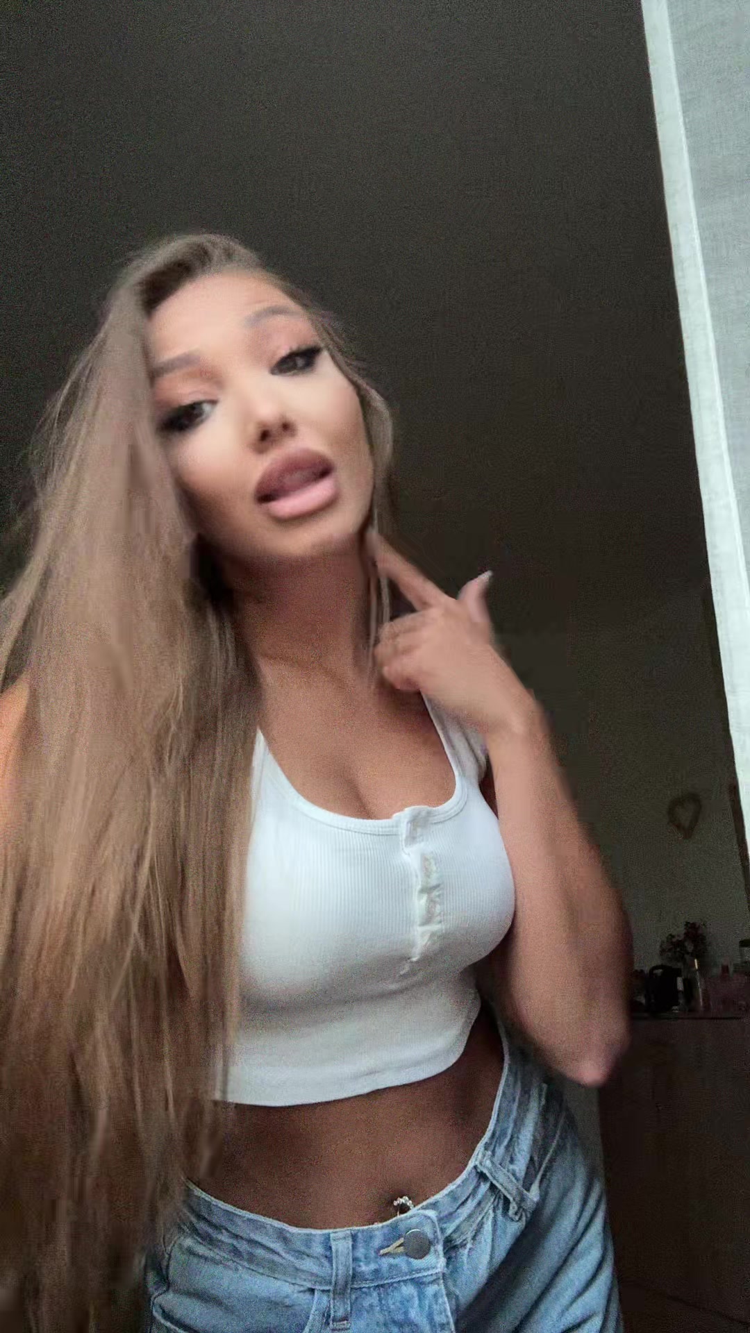 @loreelorennaa