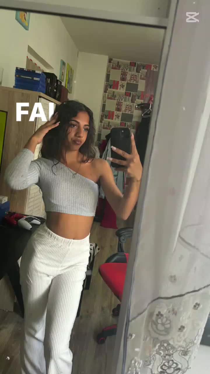 @𝕾𝖆𝖗𝖆𝕿𝖍𝖊𝕭𝖔𝖘𝖘 👑 ✨✨