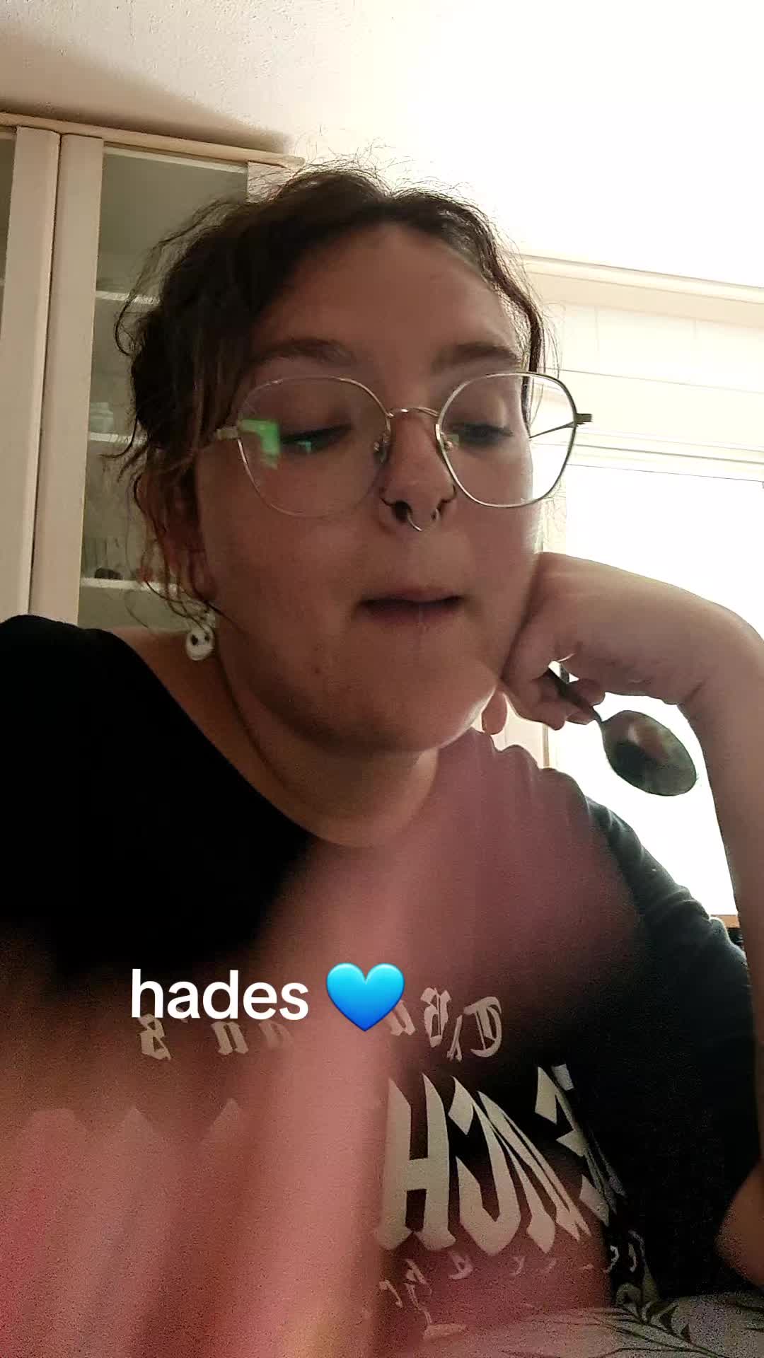 @R.