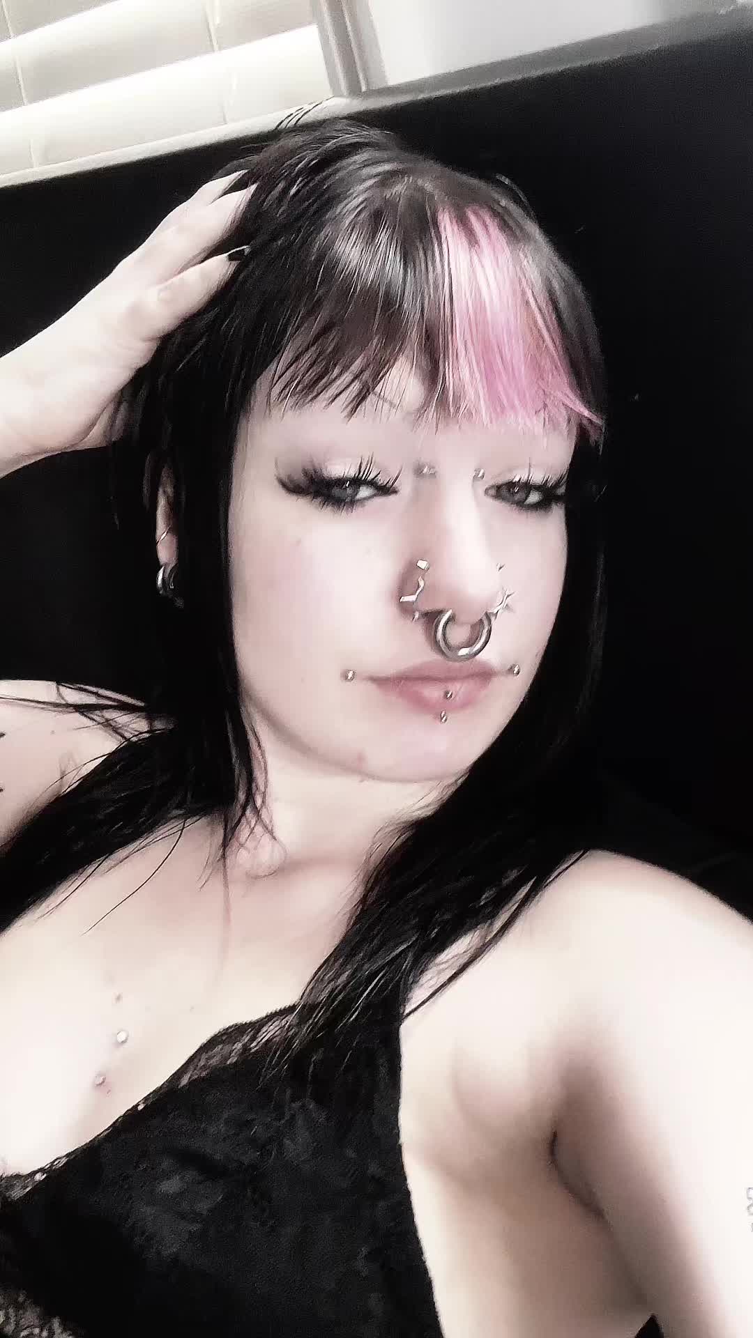 @🪦