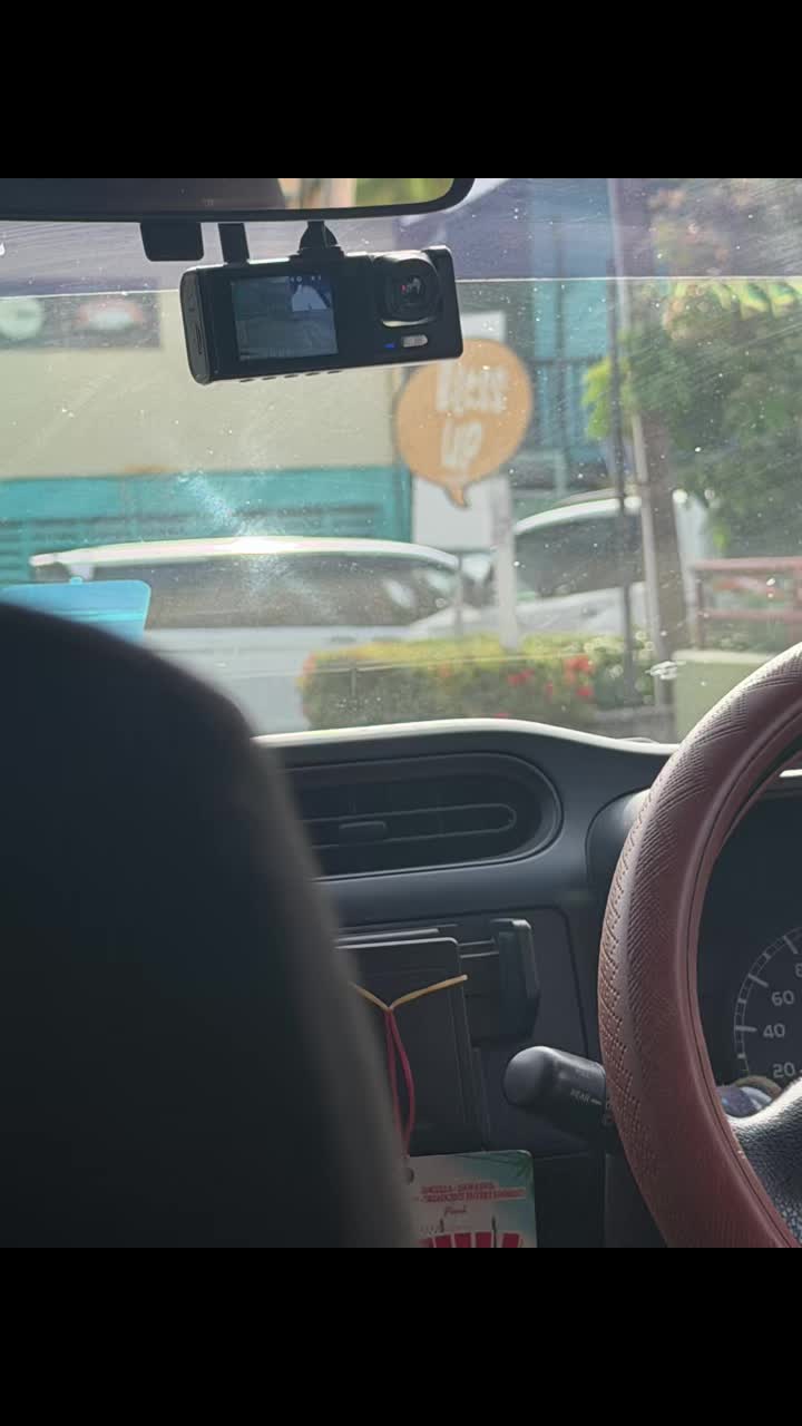 @gulss_reactions
