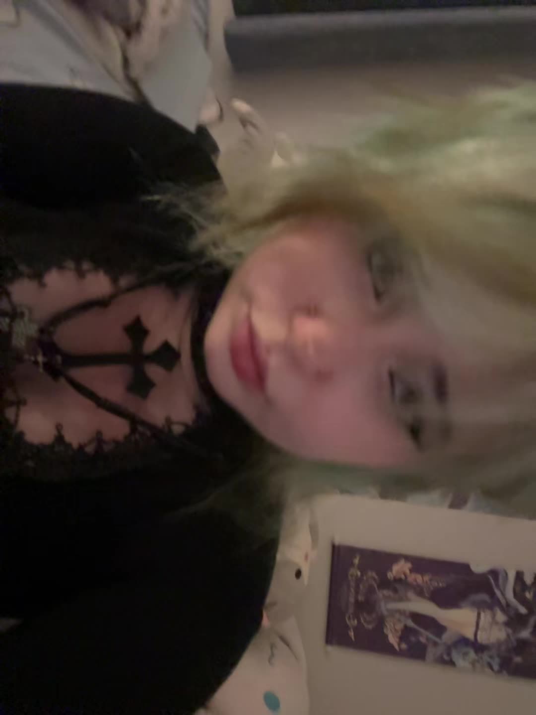 @hotcrazyandfree