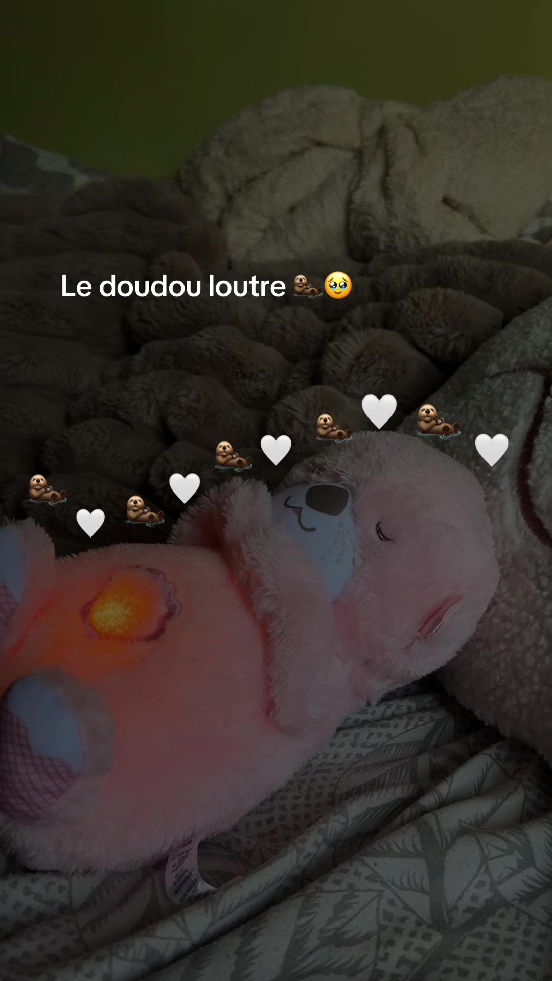 @𝐀𝐍𝐀𝐈𝐒🫧