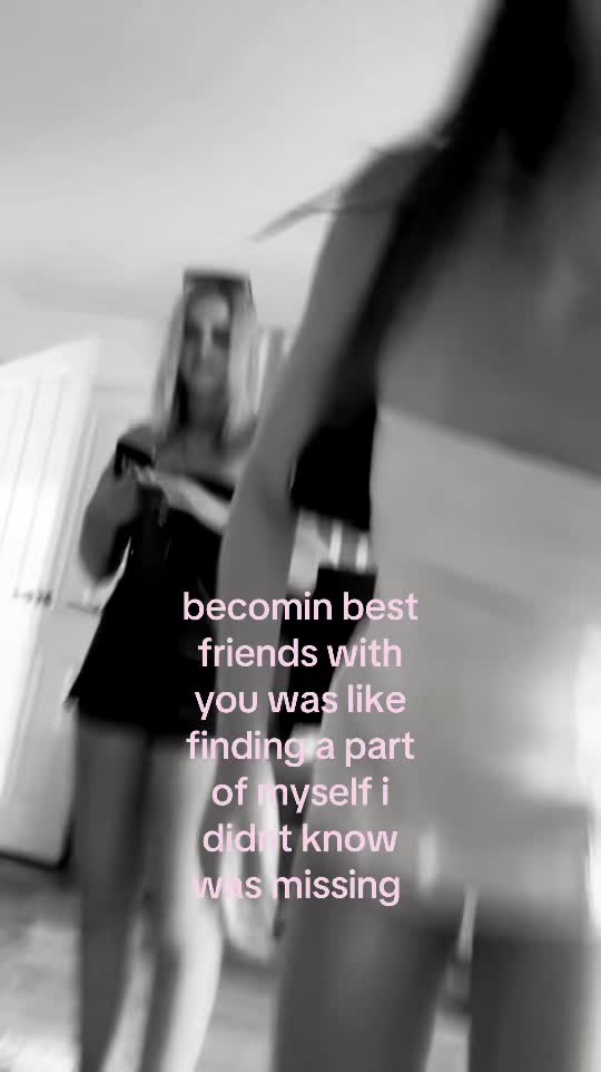 @𝓼𝓸𝓹𝓱 🦋
