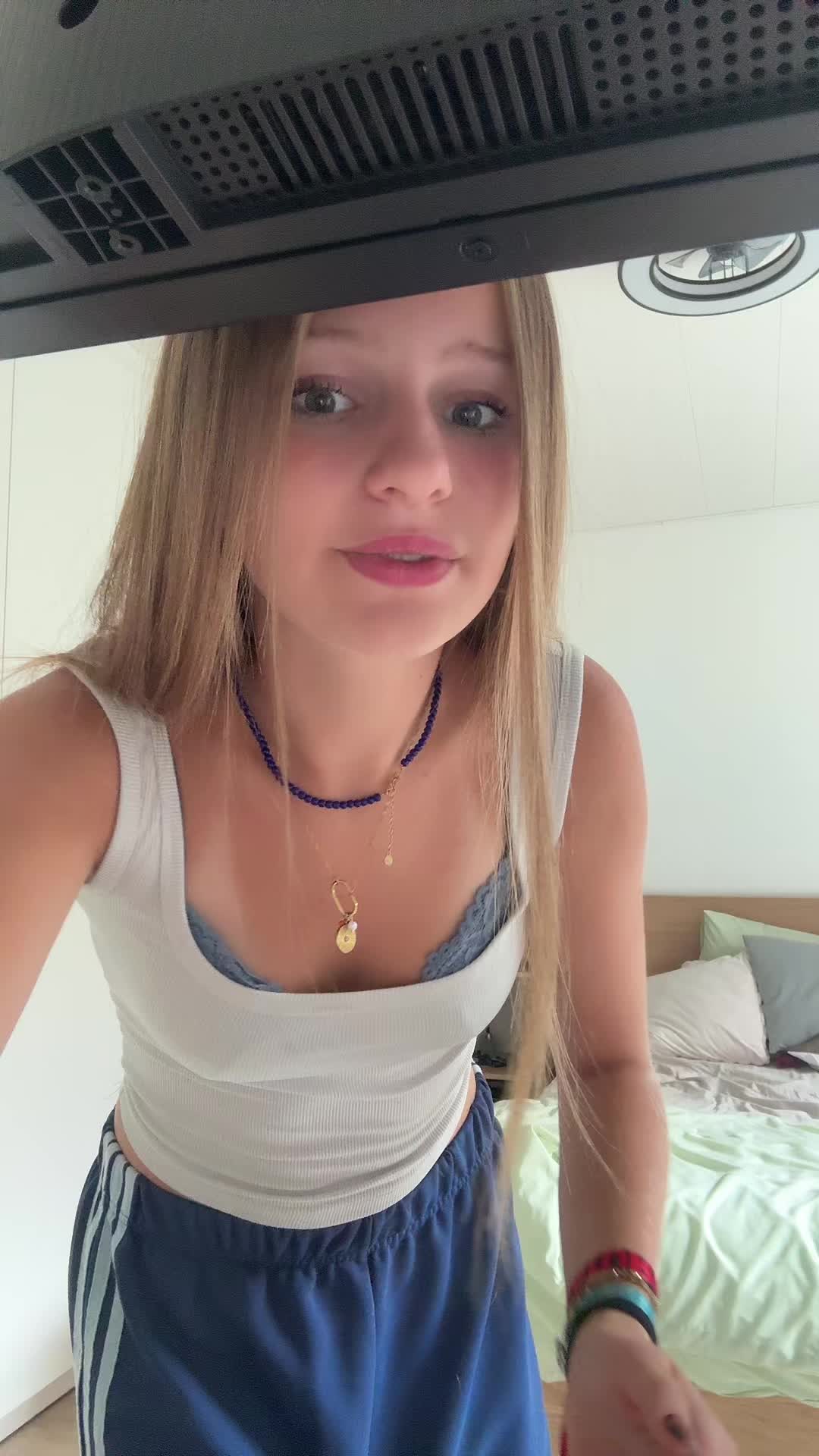 @ℒ𝒾𝓏𝑒 💕✌️