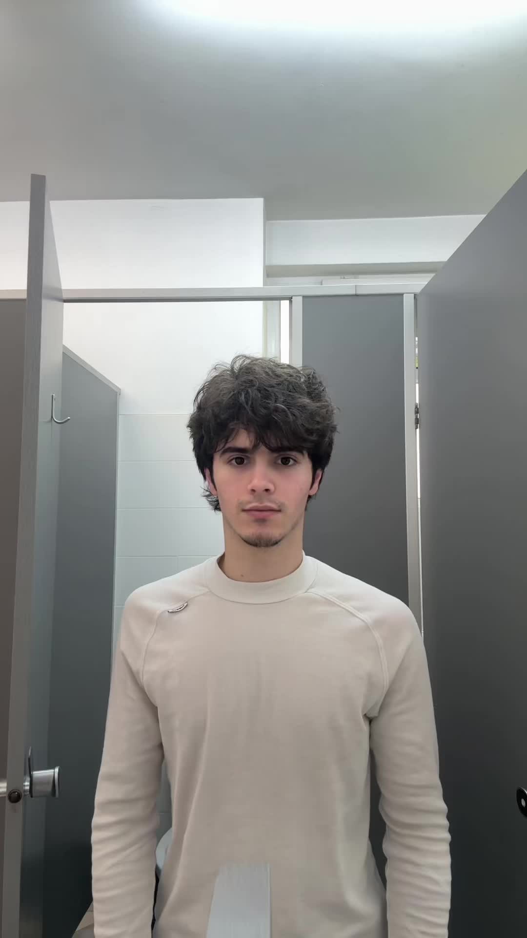 @camerashy