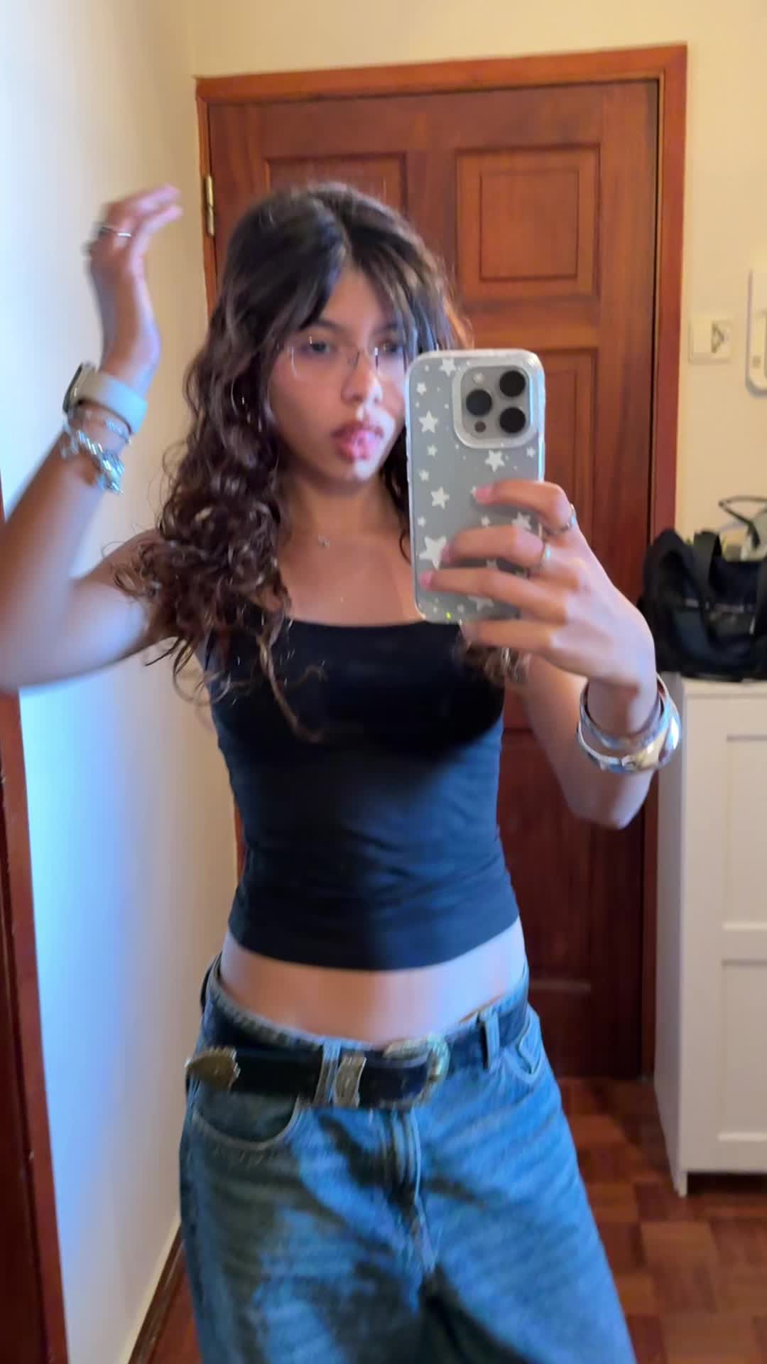 @Lê