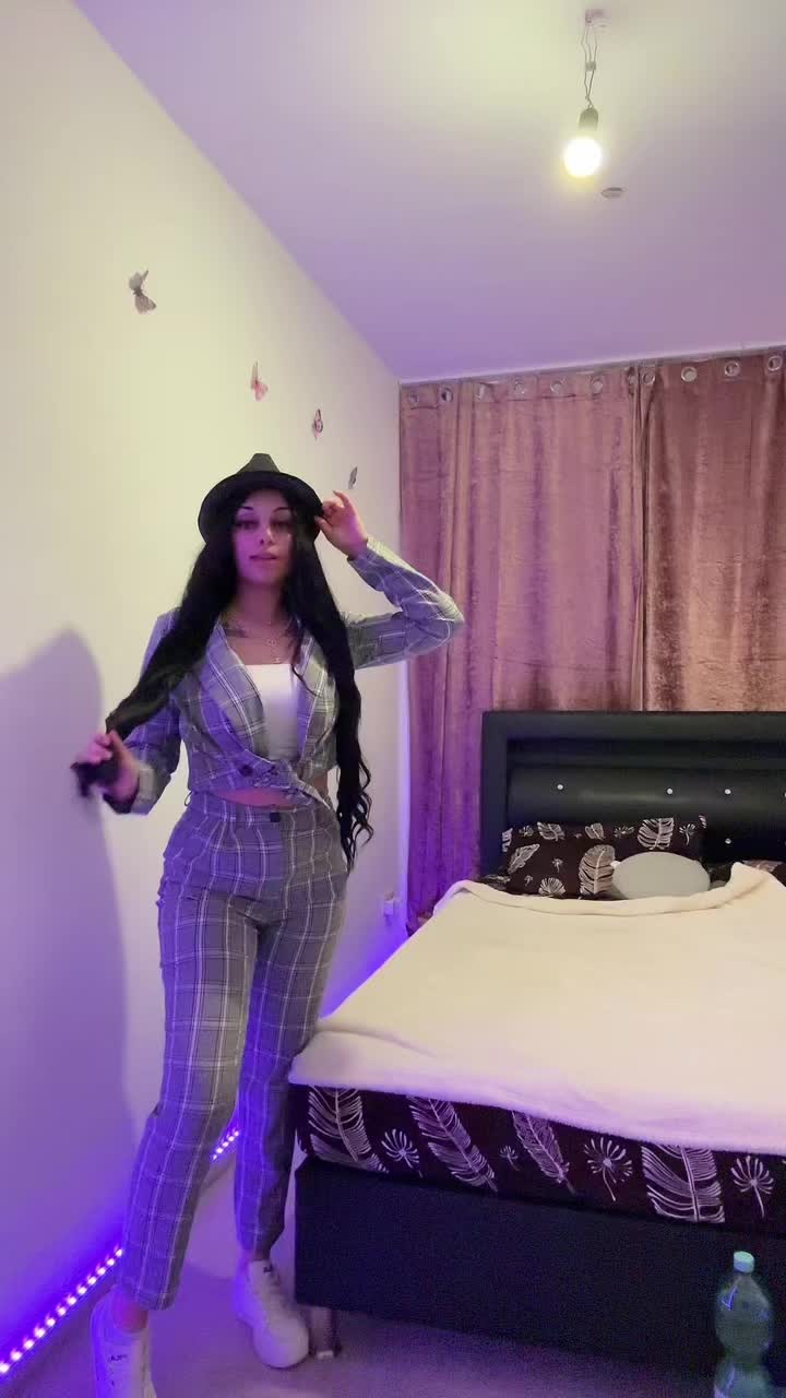 @denysadeny21