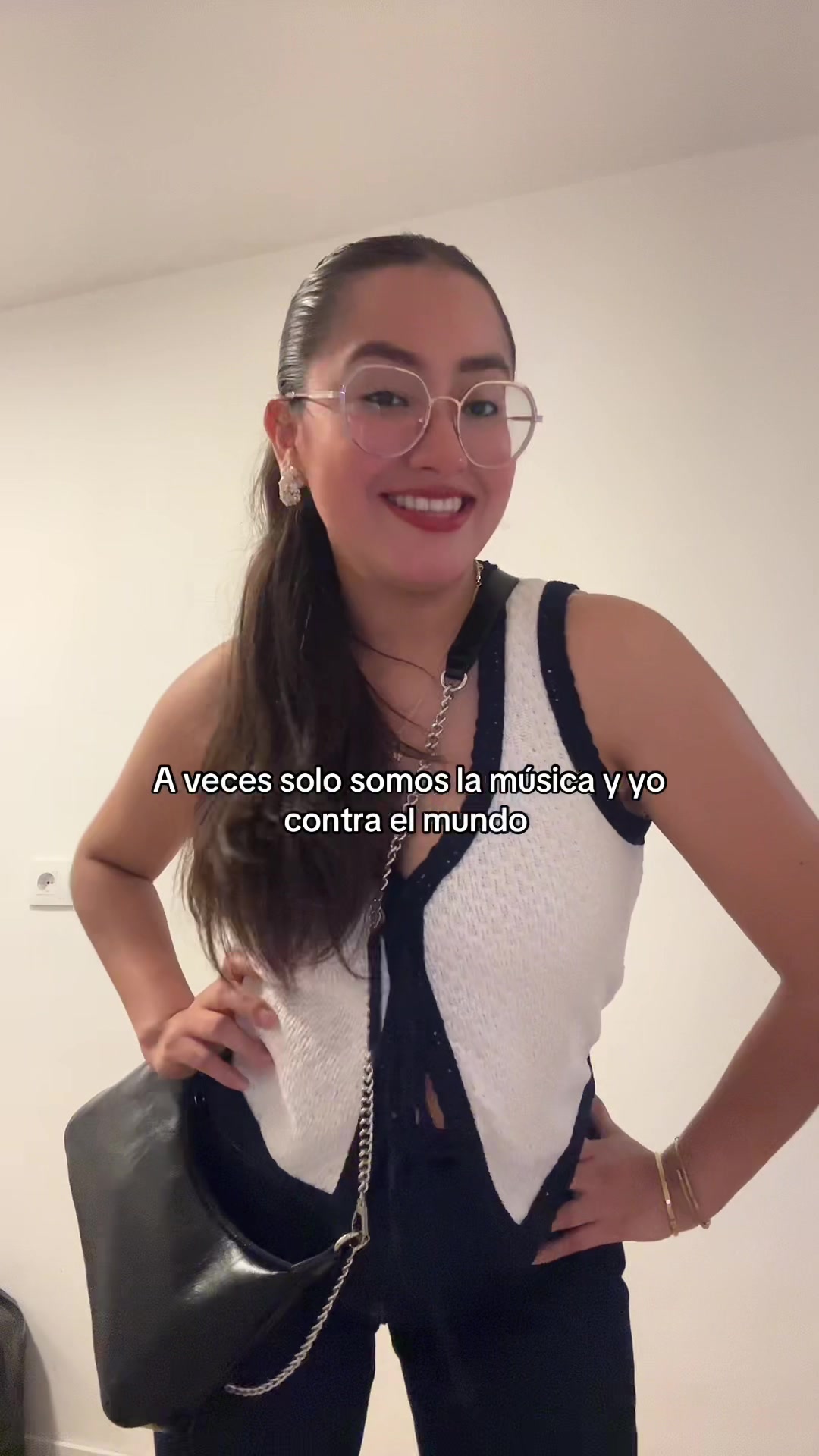 @Ana Cielo