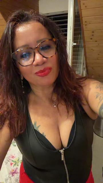 @Valéria