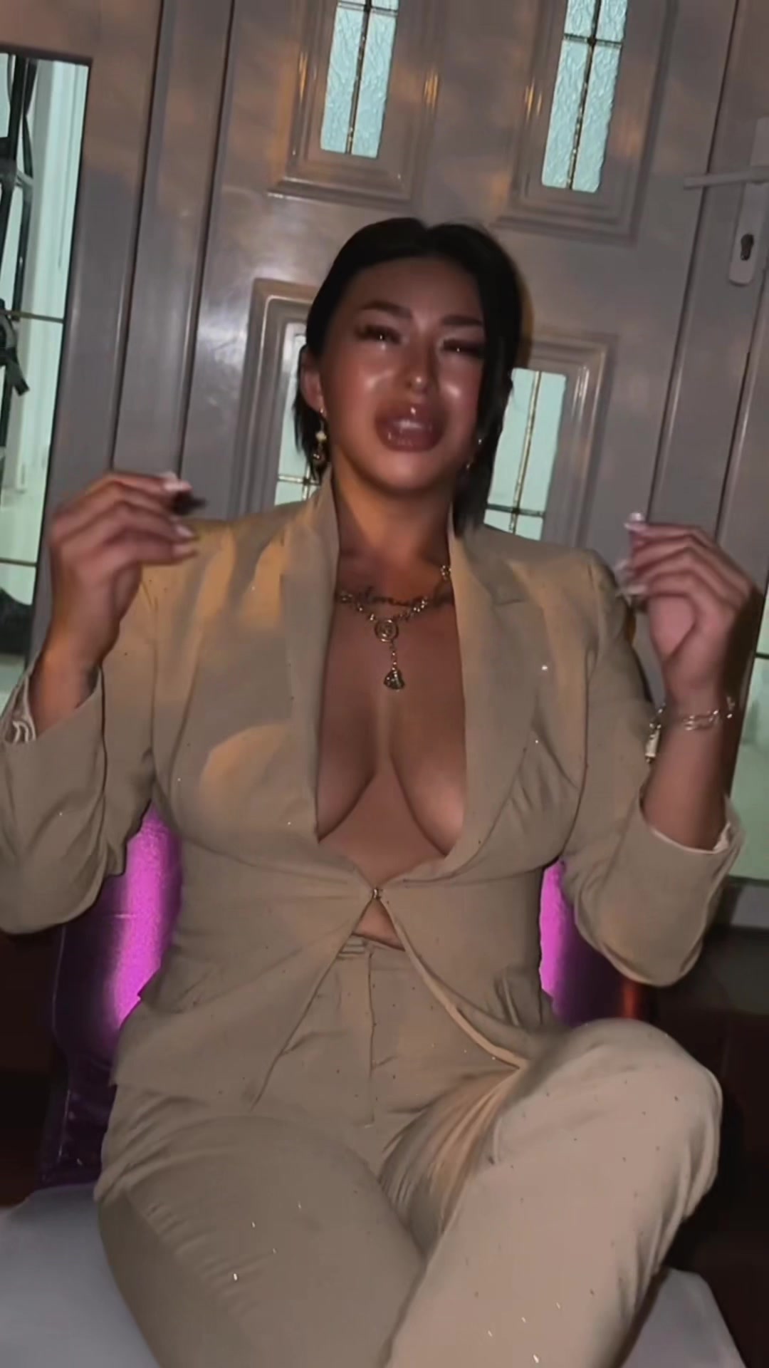 @Loredana