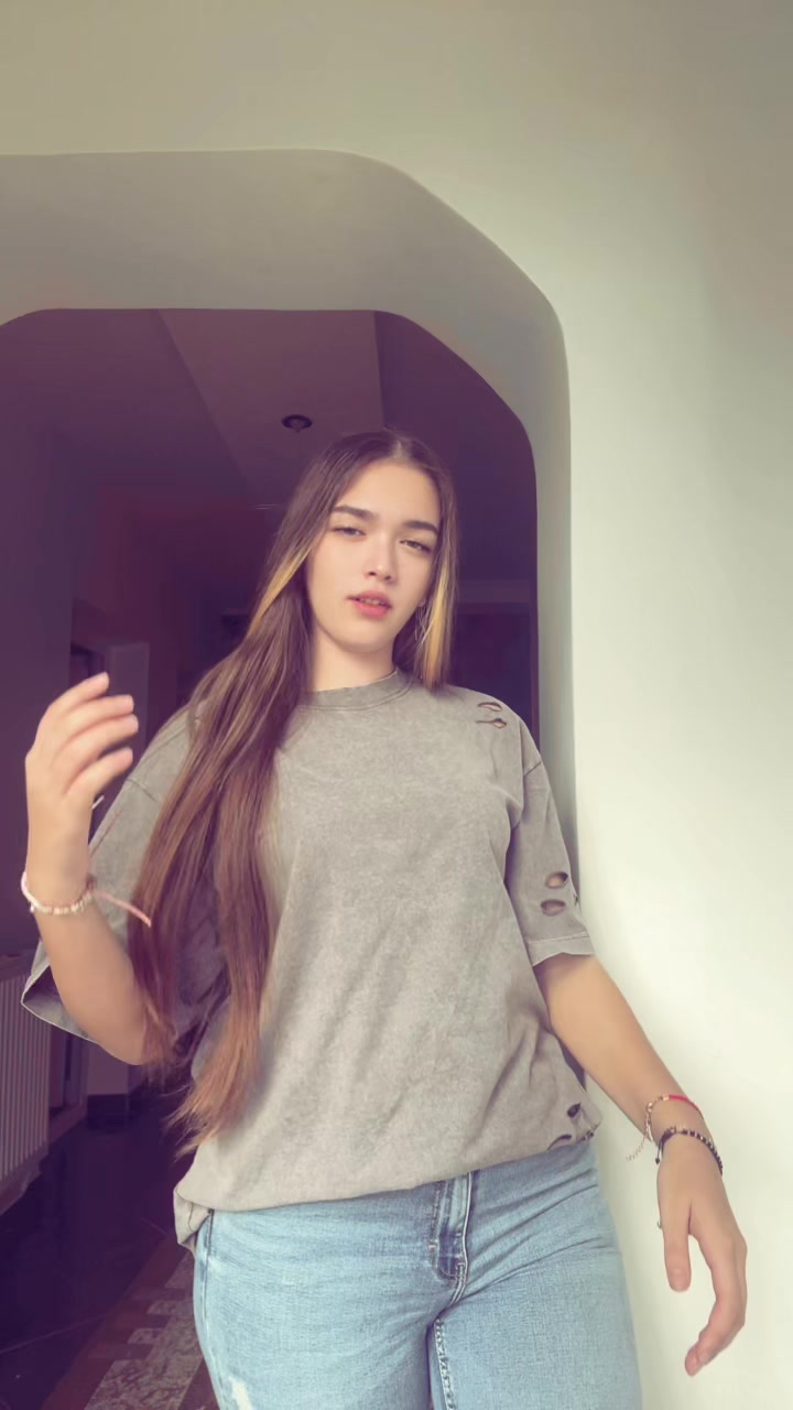 @Raluca💋