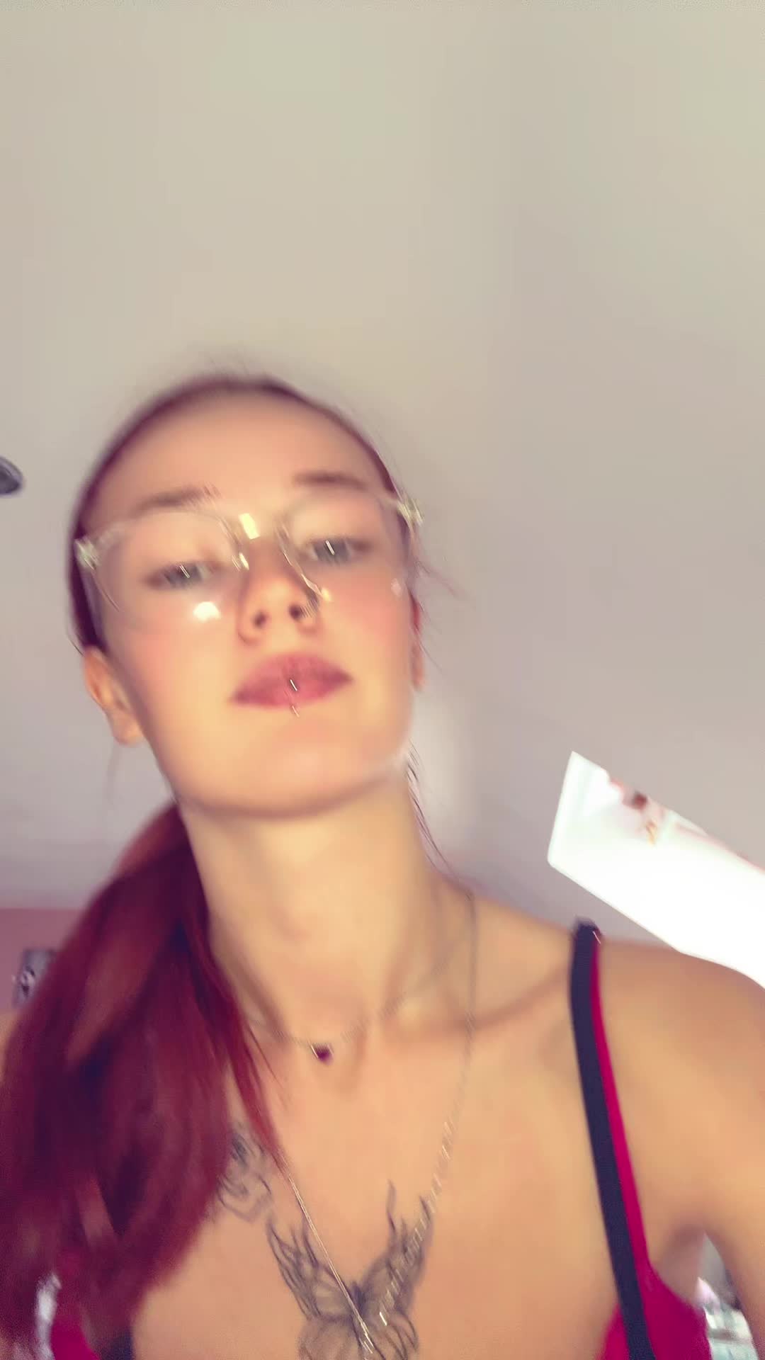 @Liv