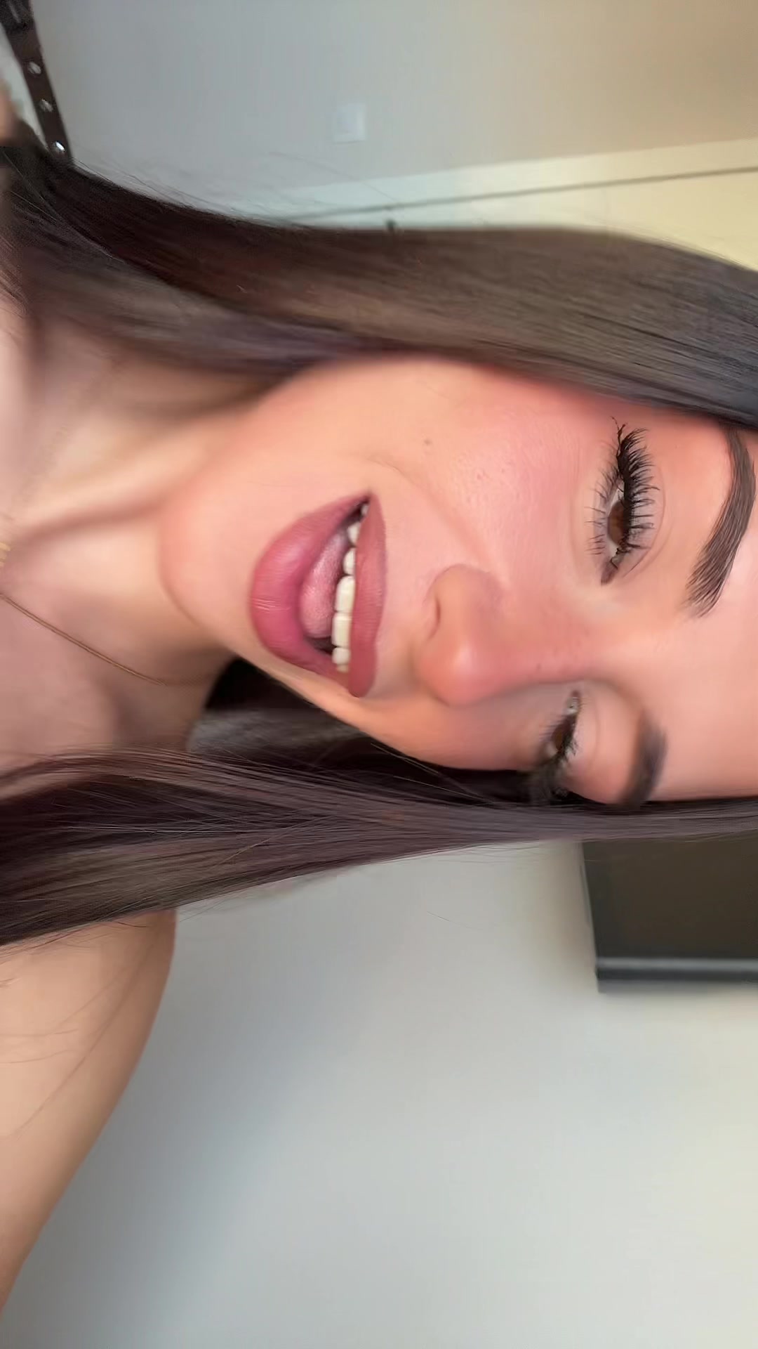 @๐;