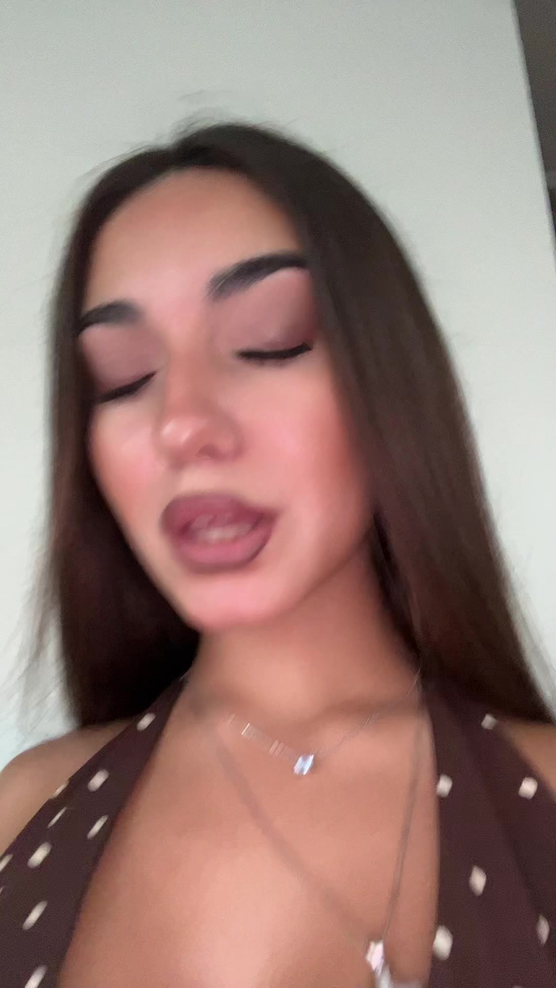 @Angiee