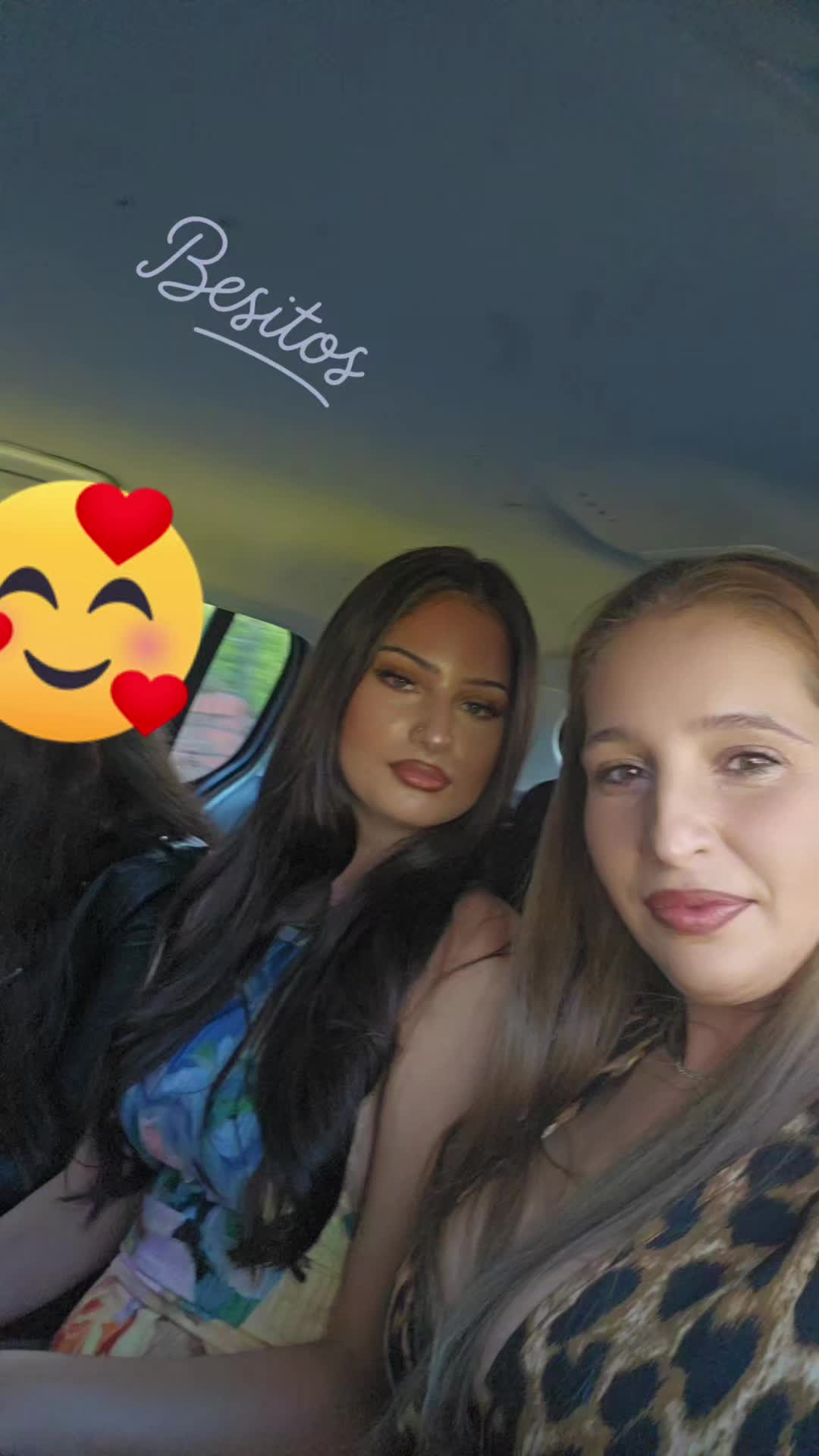 @Mony Monica55