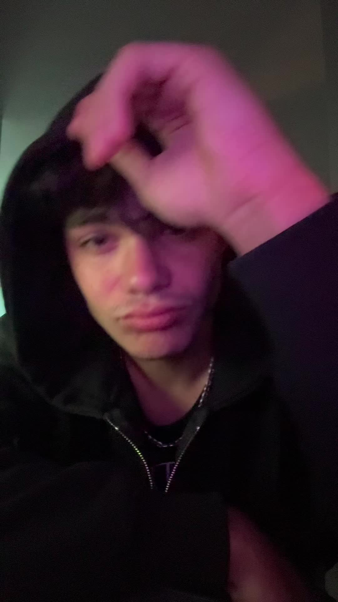 @Álvarito🐍