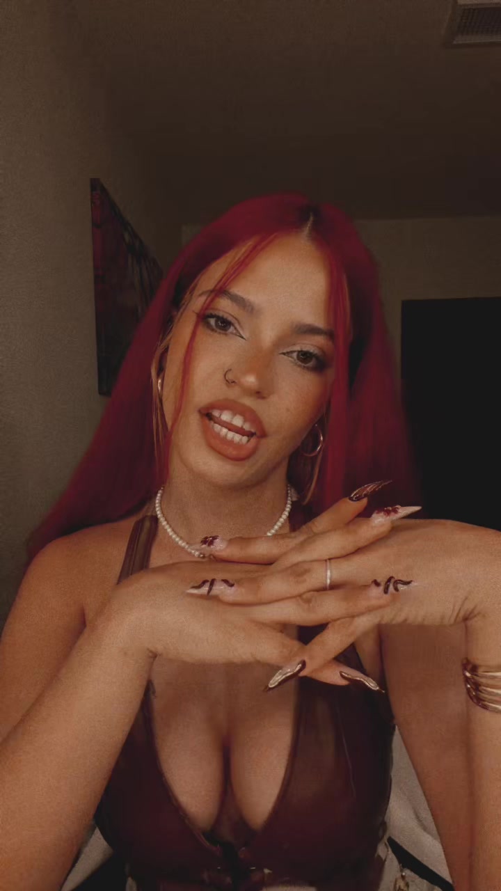@Emma🦋
