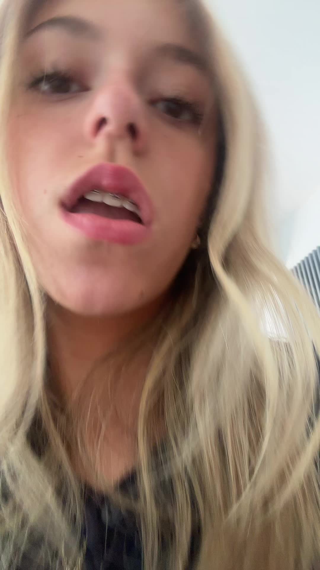 @Evie ๐๐๐๐๐๐๐