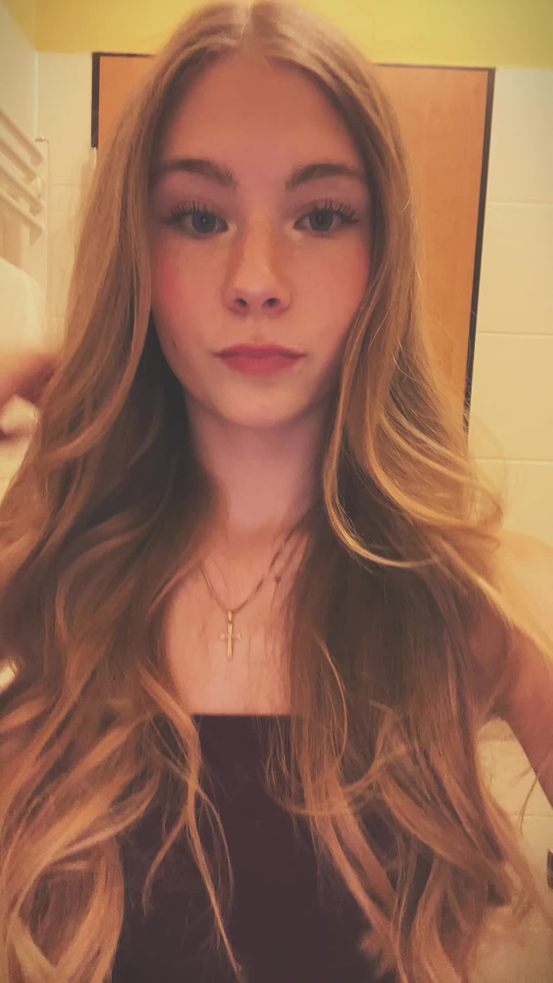 @🦕ena