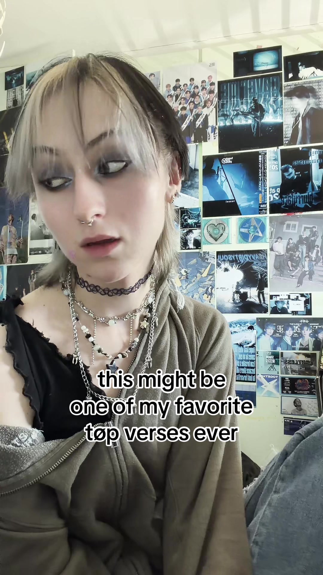 @navy_bluu