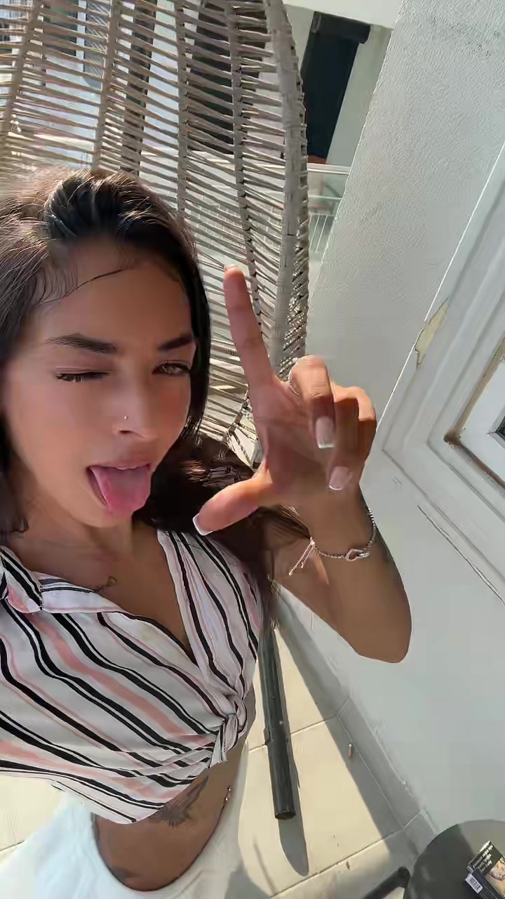 @J E Y D A 🧿