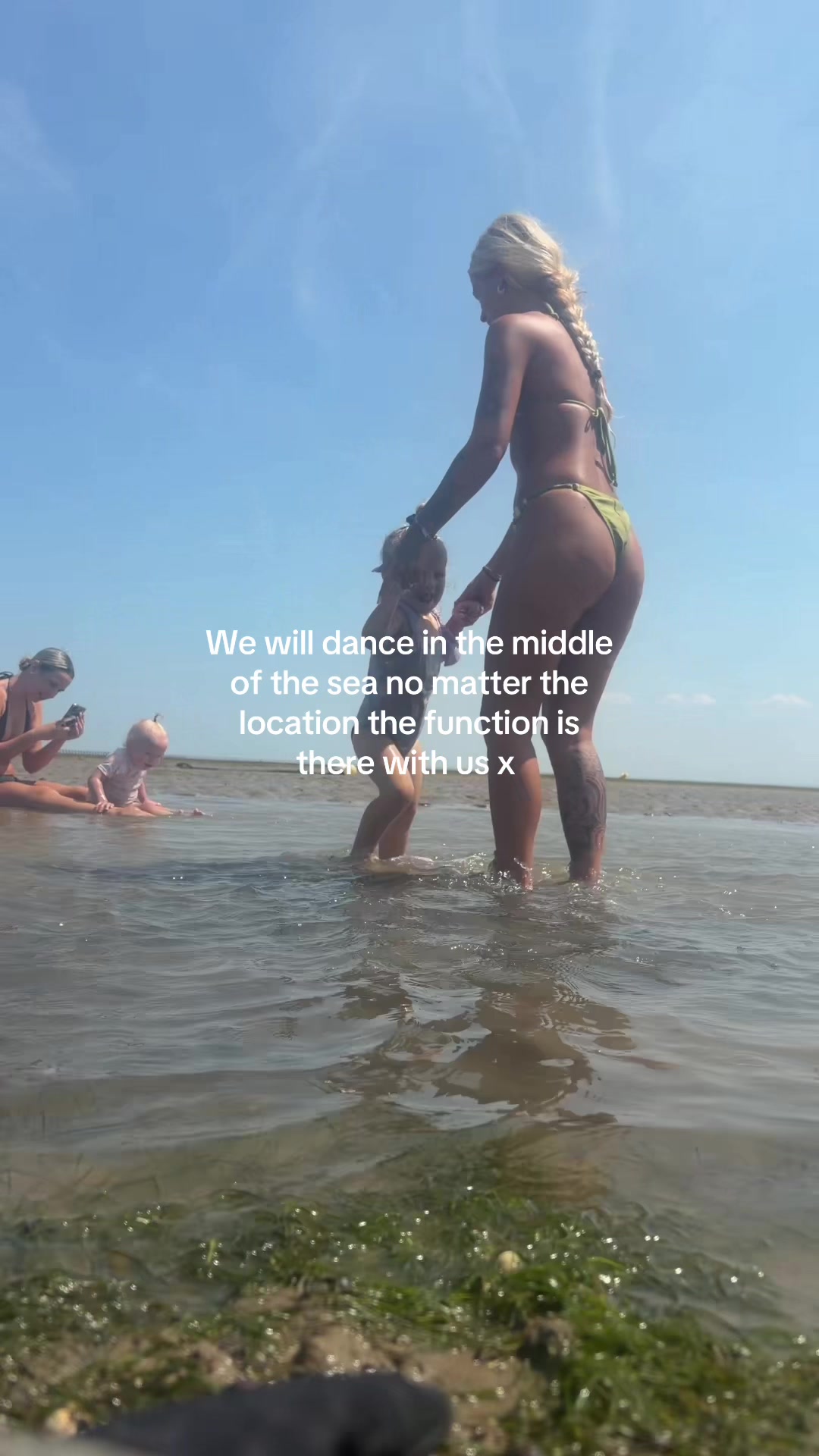 @Ɩıʄɛ ơʄ ཞɧı 🍒🫧🧸