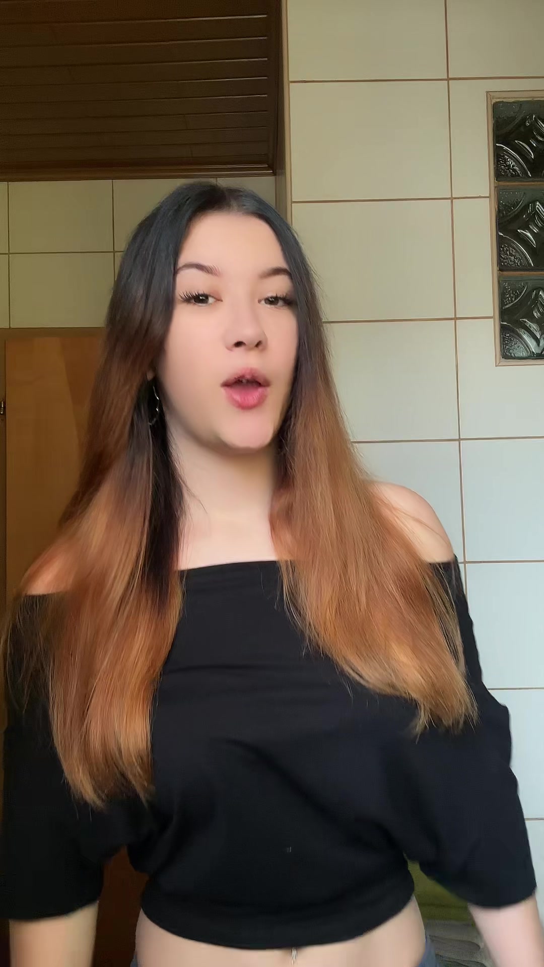 @Lena