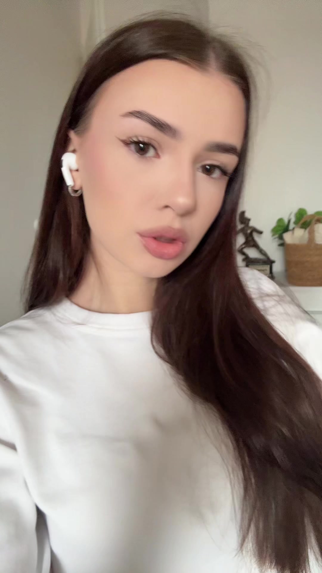 @Sabinyl