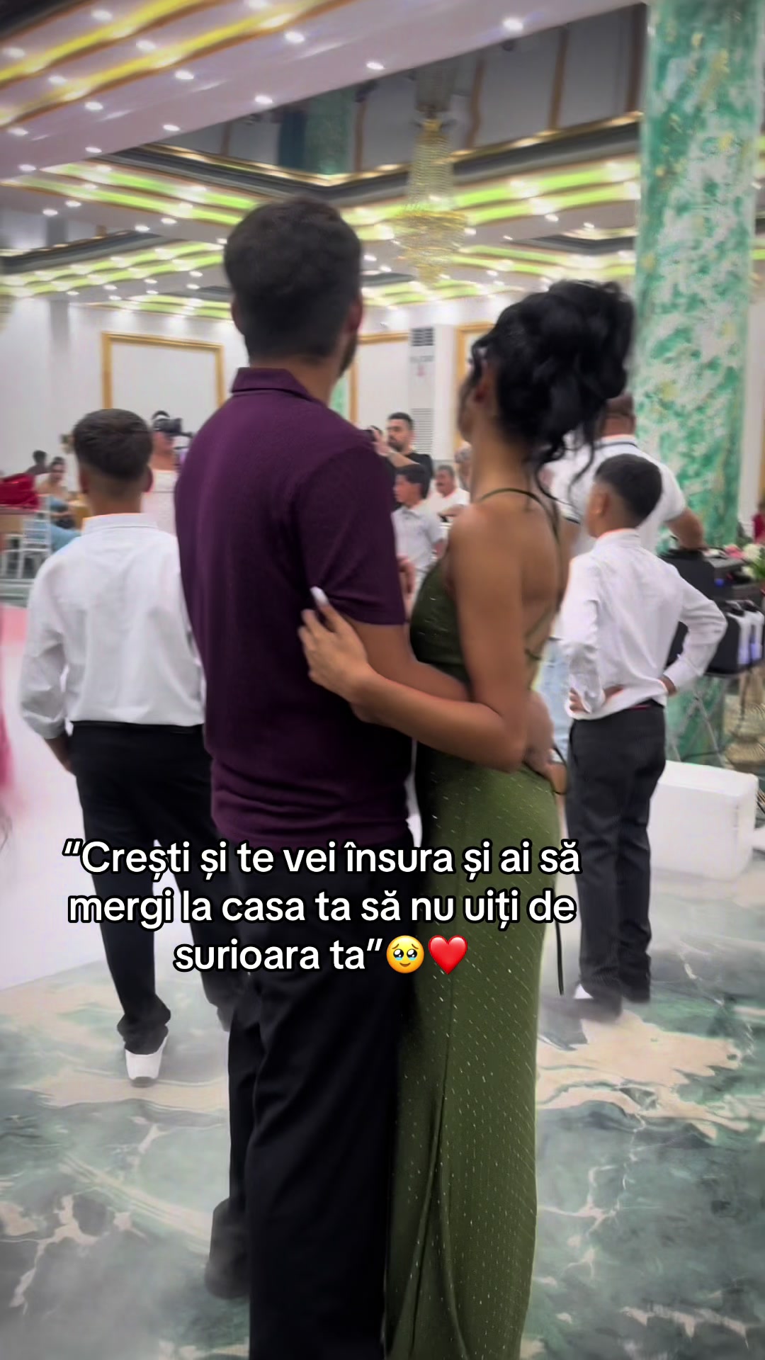 @larysaaa.