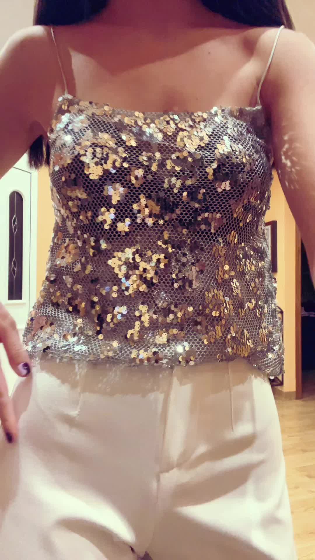 @saaritarubio
