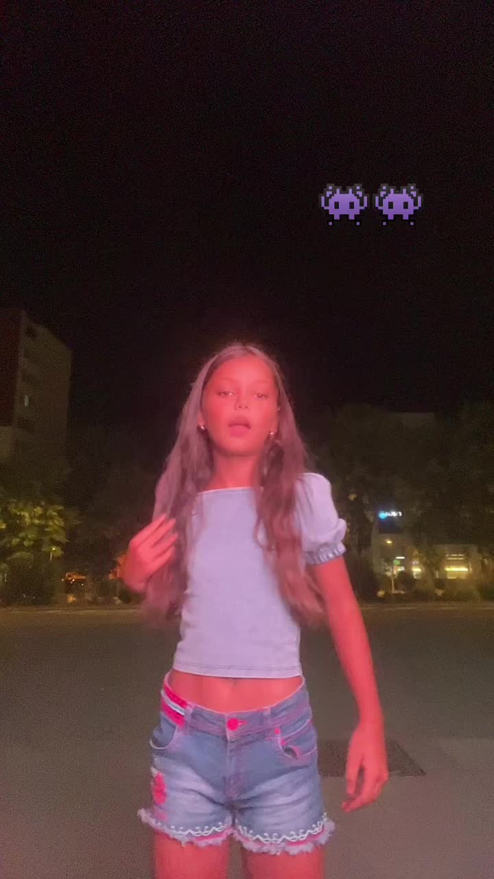 @𝑴𝒆𝒍𝒊𝒔𝒂🦋