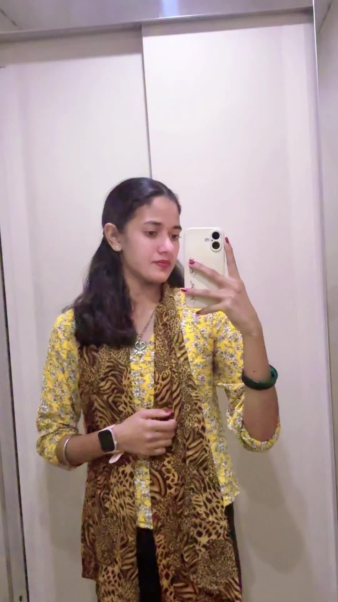 @_mehk_shrma