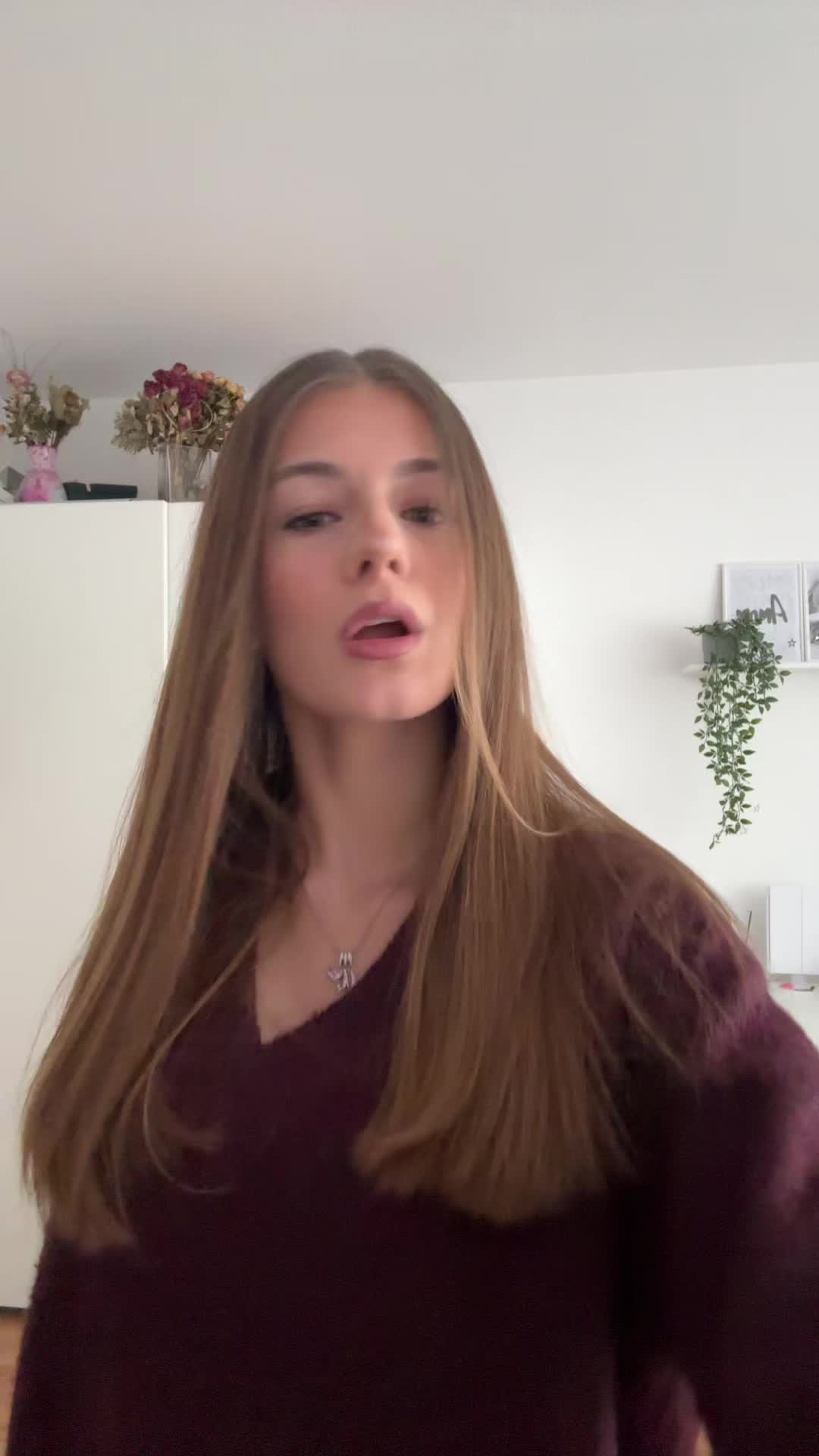 @𝑀𝑖𝑟𝑙𝑖𝑛𝑑𝑎