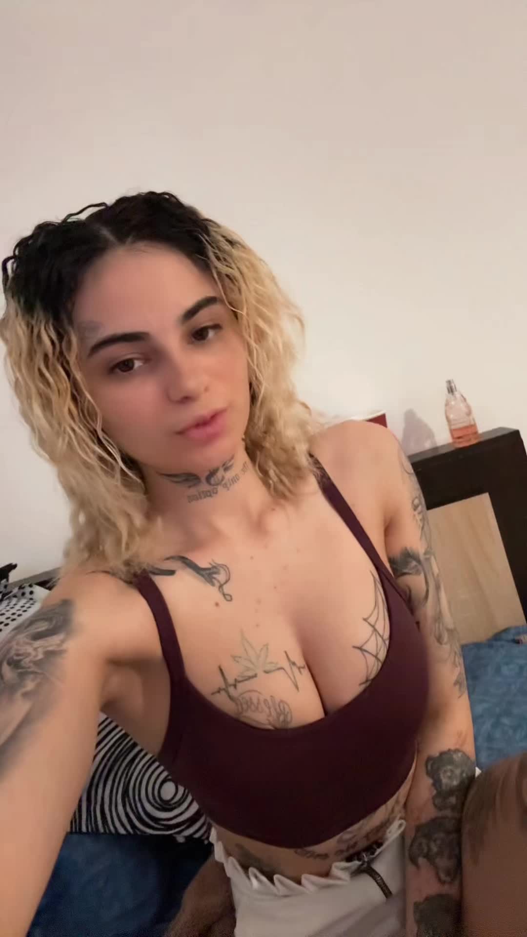 @bebeina0