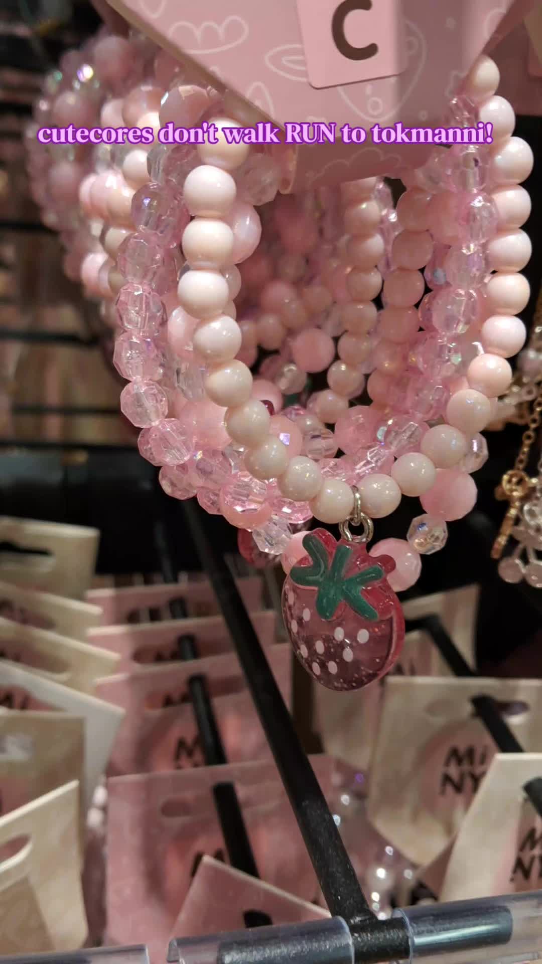 @𓆩♡𓆪𝕷𝖚𝖛𝖎 𝕸𝖆𝖗𝖙𝖎𝖓𝖊𝖟