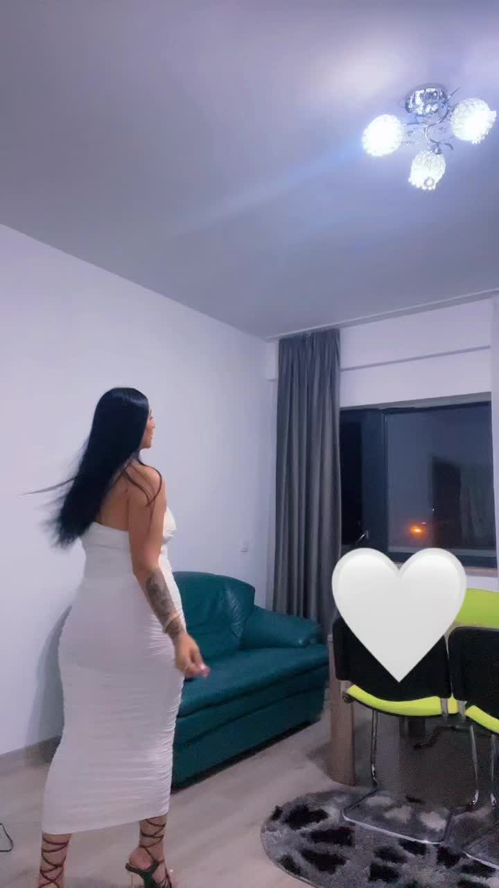@Reyna🖤