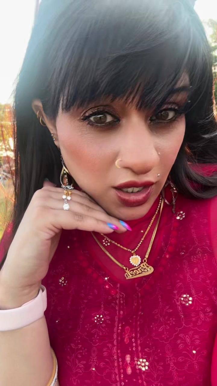 @ⁱᵐ͟͟͞͞☞🇬🇧𝕌𝕂 𝕊𝕙𝕖𝕣𝕟𝕚🐅