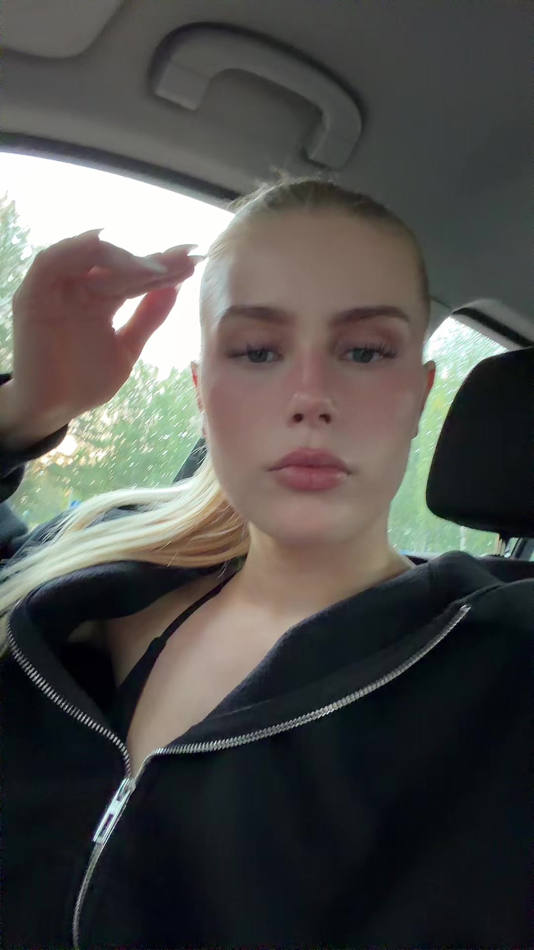 @Lumikki