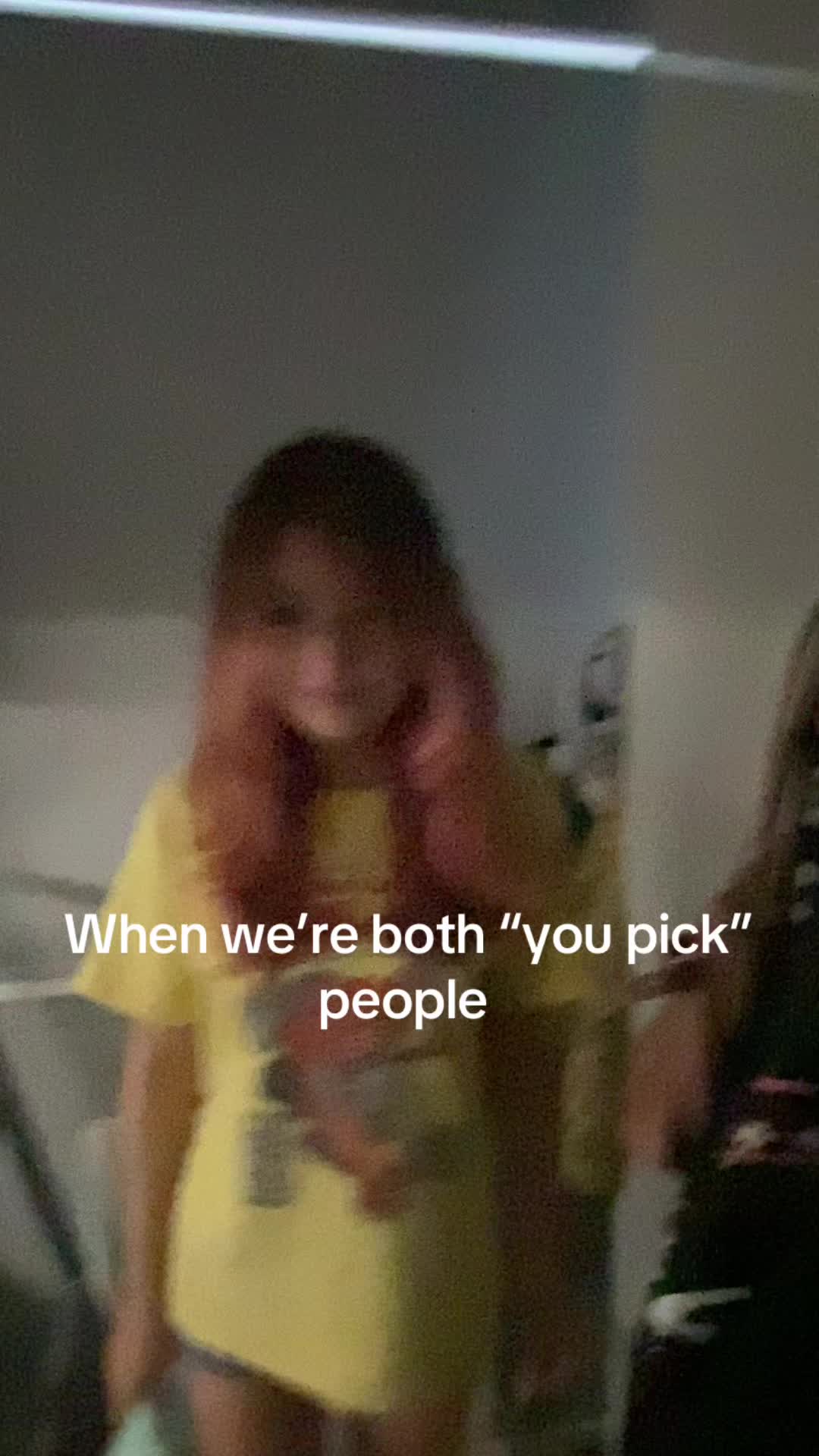 @𝒉𝒂𝒎𝒃𝒖𝒓𝒈𝒍𝒂𝒓ꨄ 🪽🎼