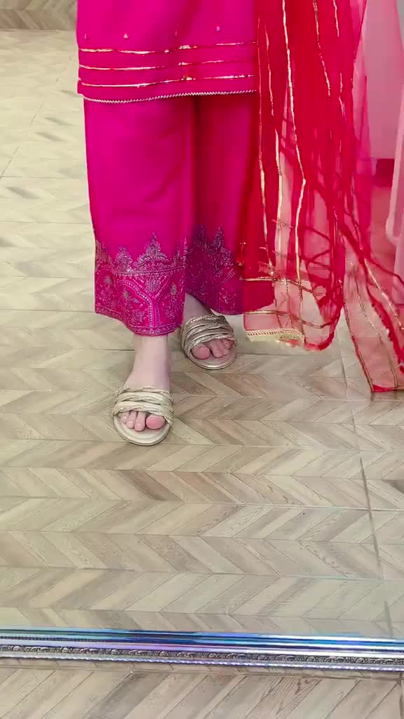 @ヅ𝐀𝐍𝐔𝐒𝐇𝐀𝐘ヅ