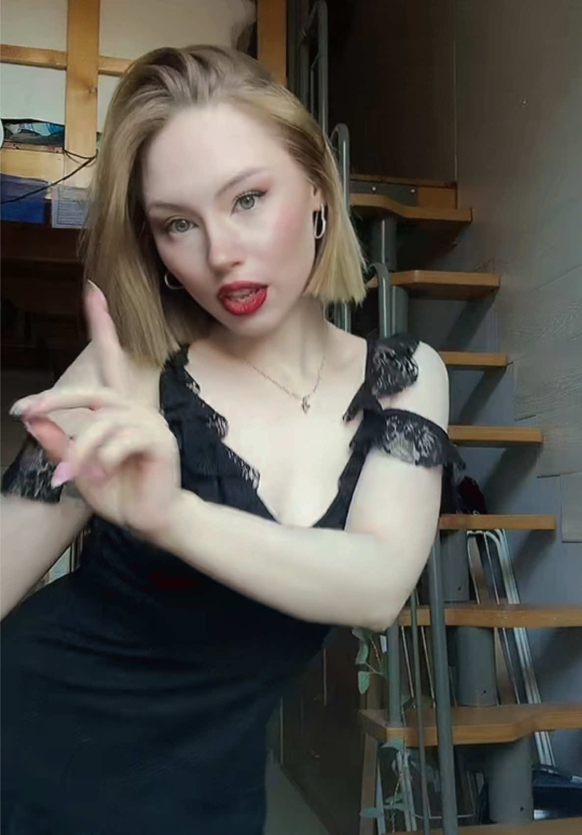 @Ana